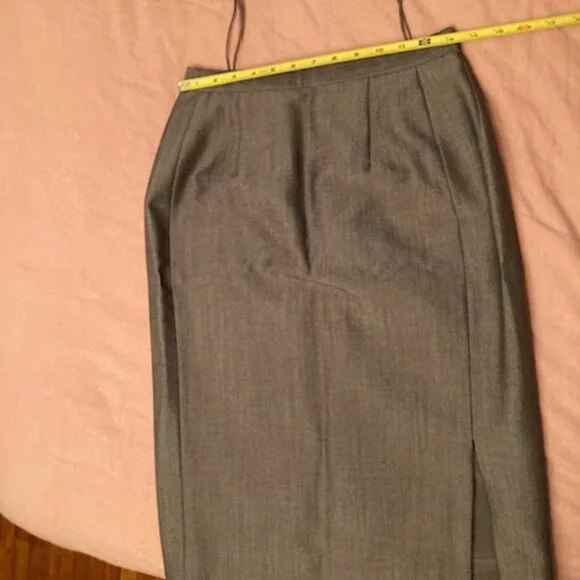 Vintage Oscar de la Renta Wool Suit - Picture 5 of 5